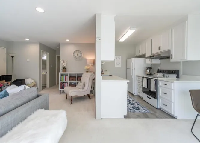 835 Bing Drive 24, Santa Clara, California 95051