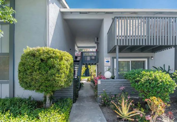 835 Bing Drive 24, Santa Clara, California 95051