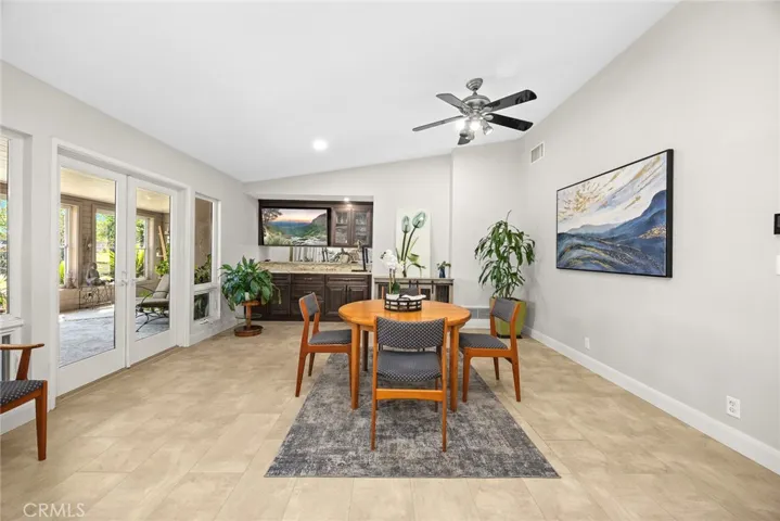 346 Teasdale Drive, Claremont, California 91711