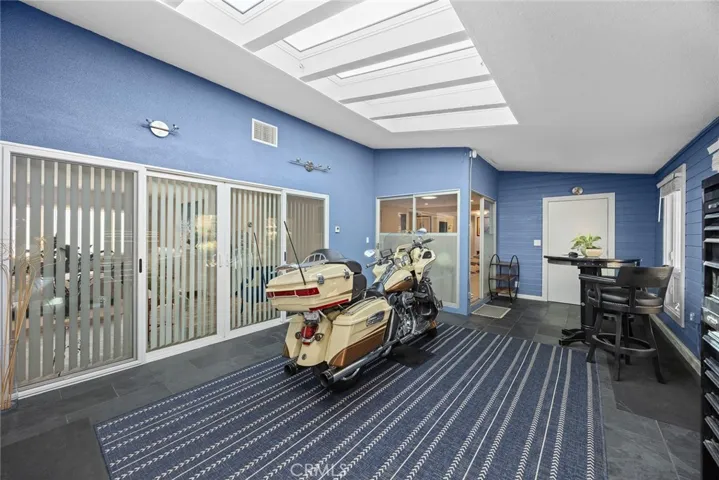 346 Teasdale Drive, Claremont, California 91711