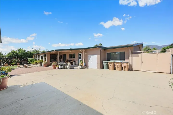 346 Teasdale Drive, Claremont, California 91711