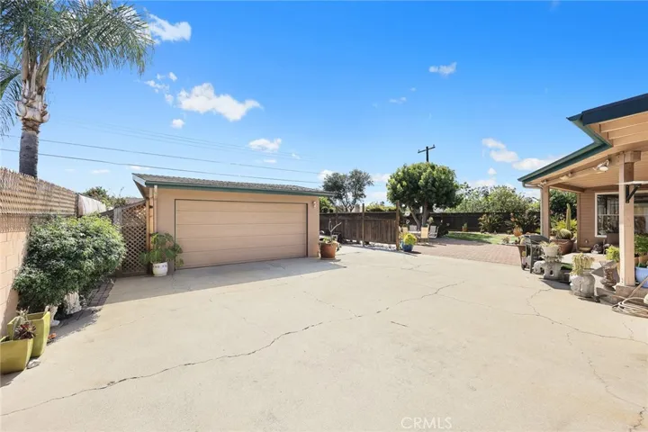 346 Teasdale Drive, Claremont, California 91711