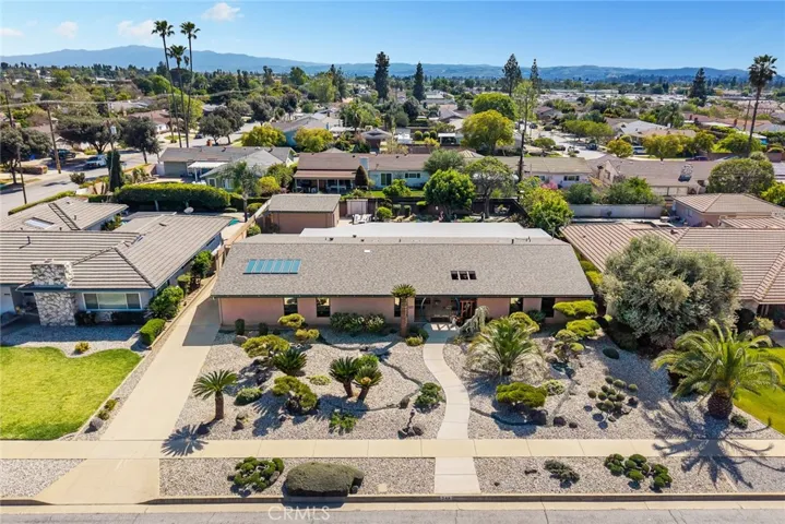 346 Teasdale Drive, Claremont, California 91711