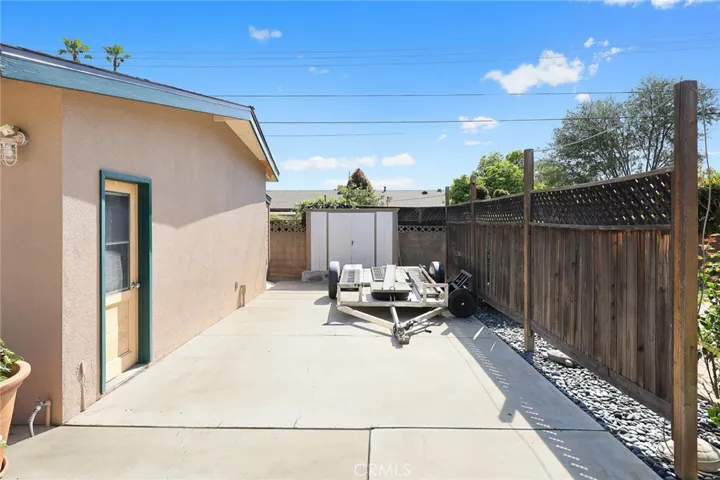 346 Teasdale Drive, Claremont, California 91711