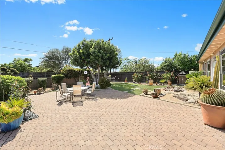 346 Teasdale Drive, Claremont, California 91711
