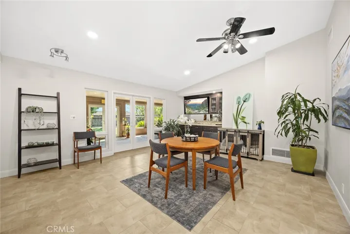 346 Teasdale Drive, Claremont, California 91711