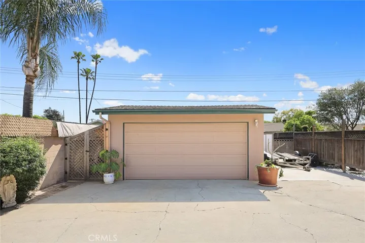 346 Teasdale Drive, Claremont, California 91711