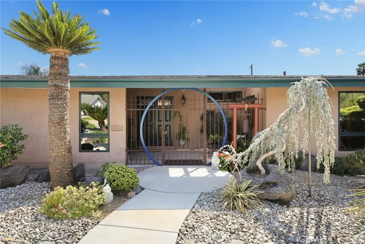 346 Teasdale Drive, Claremont, California 91711
