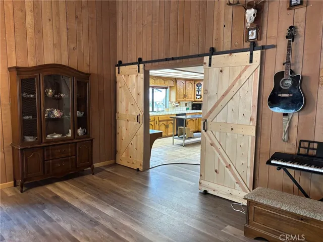 Living room to kitchen
