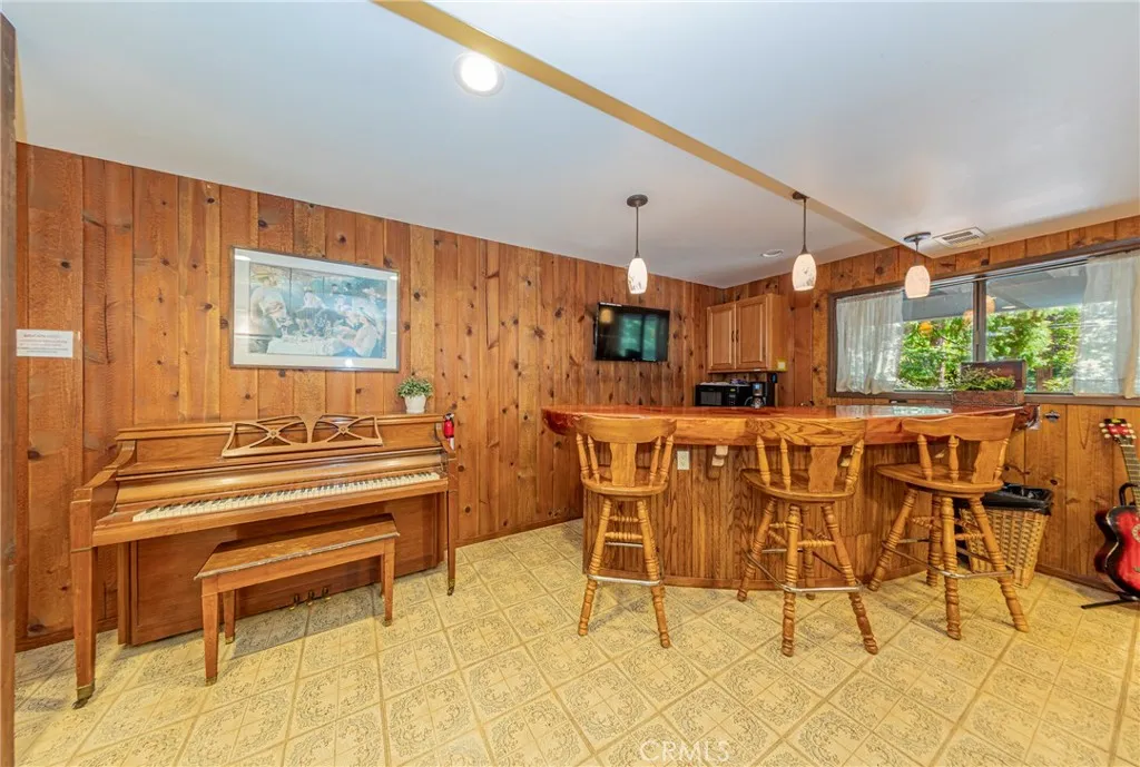 piano and wet bar