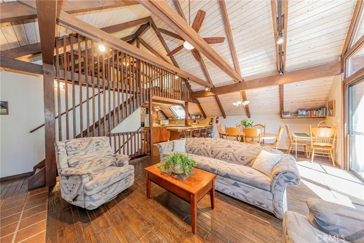 stairs to upper loft