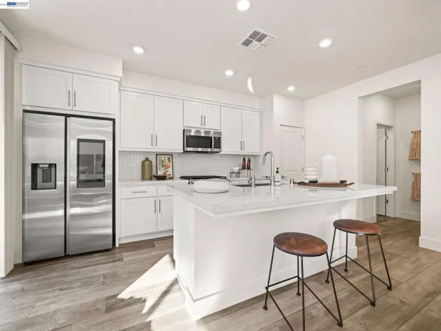 Gorgeous updated kitchen