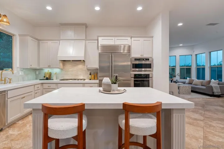 Stunning Chef's Kitchen