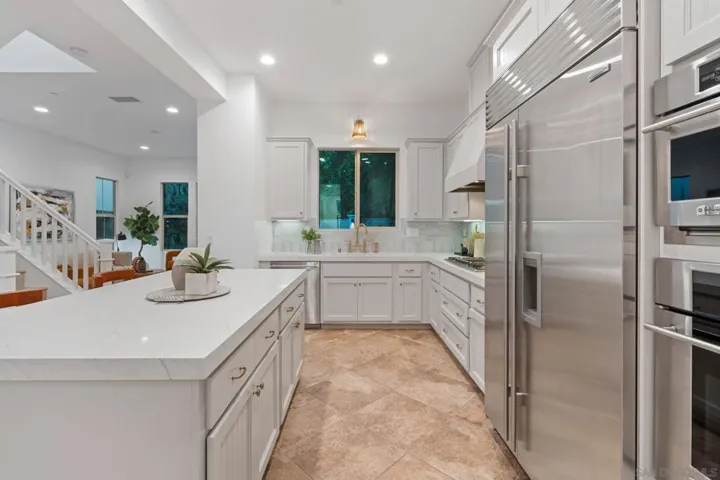 Beautiful Chef's Kitchen
