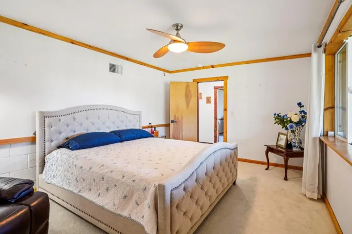 26-web-or-mls-Double View Dr-S1903-023