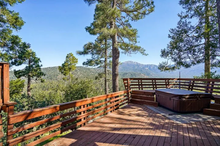 19-web-or-mls-Double View Dr-S1903-030