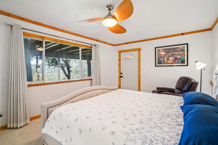 25-web-or-mls-Double View Dr-S1903-022