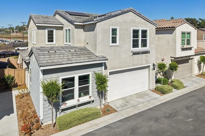 10128 Hercules Way, Spring Valley, California 91977