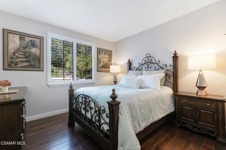 4347 Via Entrada  -  HsHProd-71