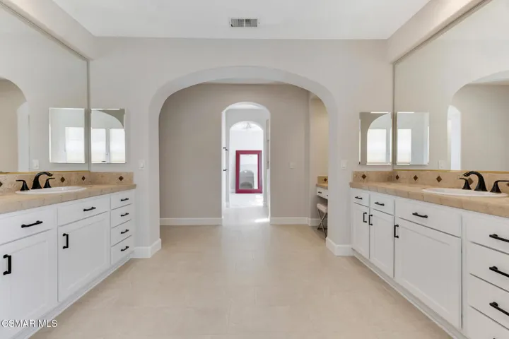 4347 Via Entrada  -  HsHProd-96