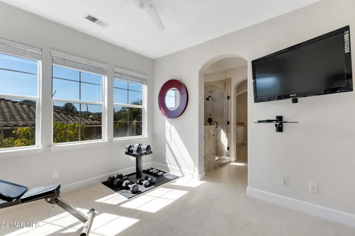 4347 Via Entrada  -  HsHProd-100