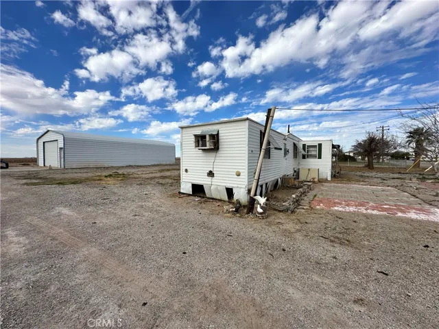 Side Home Left- 1619