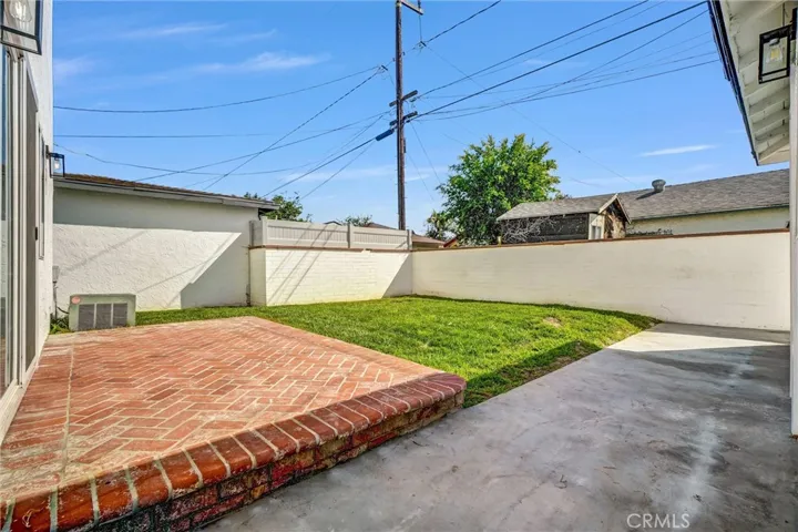 Backyard right view