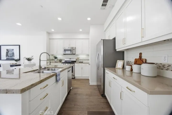 12921 Union Avenue 107, Hawthorne, California 90250