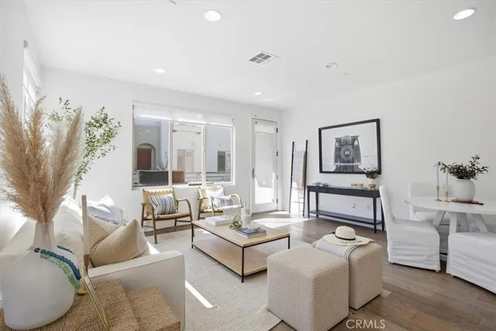 12921 Union Avenue 107, Hawthorne, California 90250