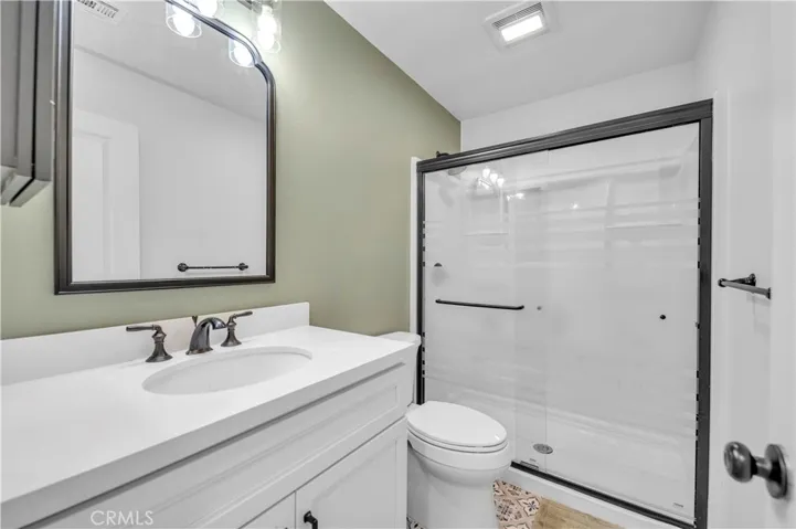 Upstairs Bathroom