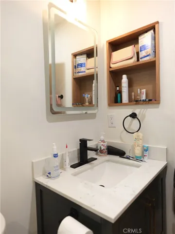 Bathroom2