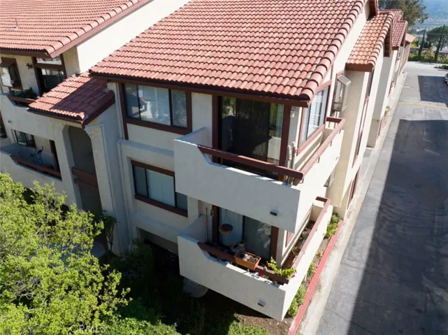 18128 Sundowner 1139, Canyon Country, California 91387