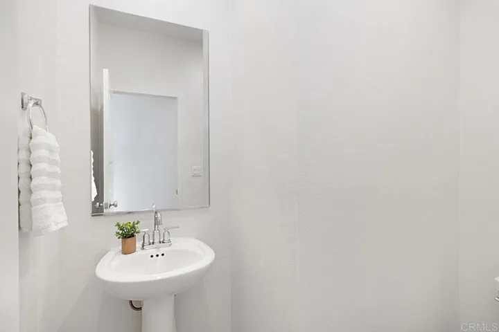 Powder Bath Main level