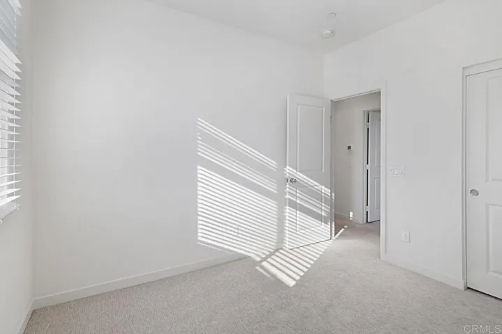 Secondary Bedroom - 3rd floor