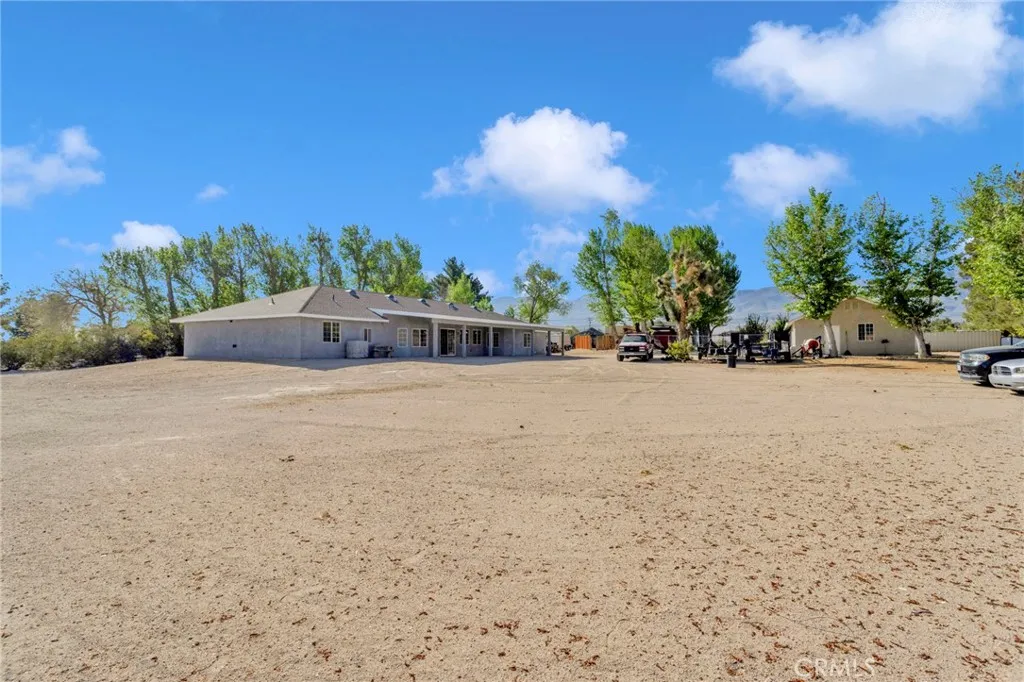 Expansive outdoor space with panoramic desert views and plenty of room to create your ideal outdoor setup.