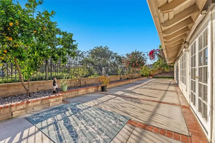 23131 Tiagua, Mission Viejo, California 92692