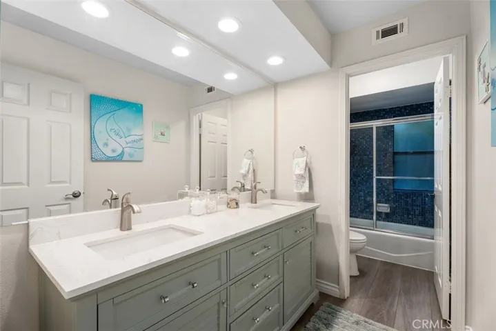 23131 Tiagua, Mission Viejo, California 92692