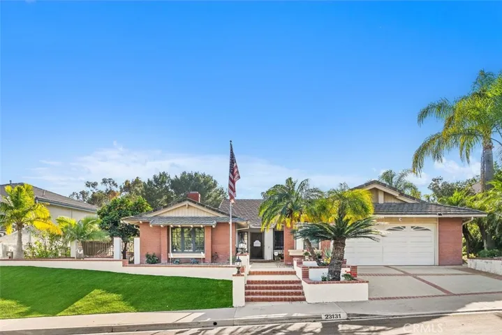 23131 Tiagua, Mission Viejo, California 92692