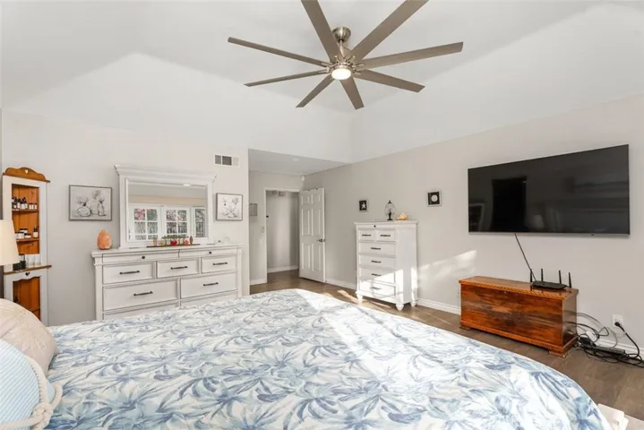 23131 Tiagua, Mission Viejo, California 92692