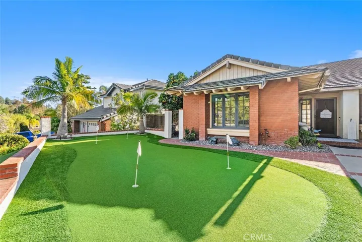 23131 Tiagua, Mission Viejo, California 92692