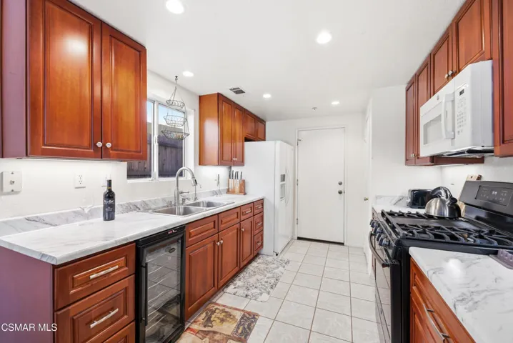 1605 Deschutes Ave Ventura-13