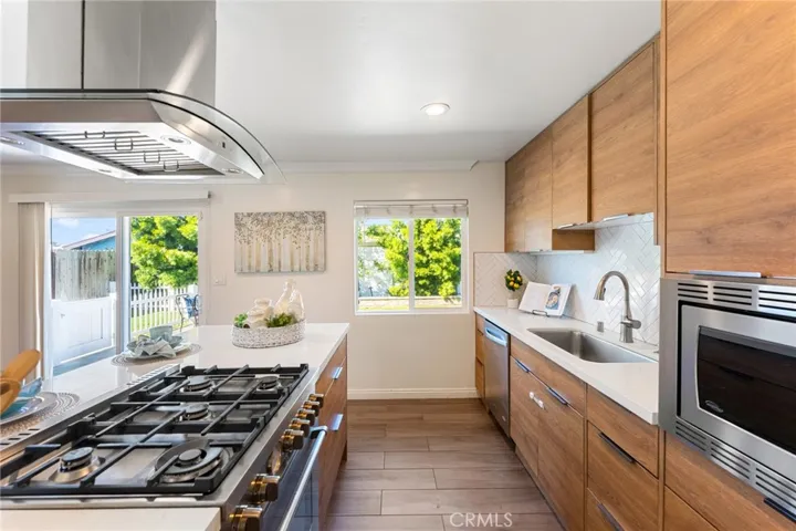 9451 Karen Circle, Huntington Beach, California 92646