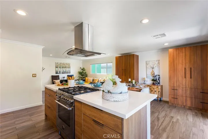 9451 Karen Circle, Huntington Beach, California 92646