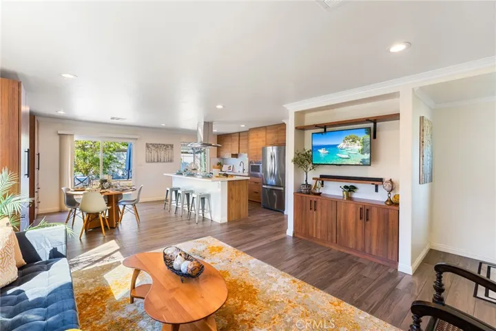 Open Concept Living Room, Dining Room, and Unbelievable Chef's Kitchen