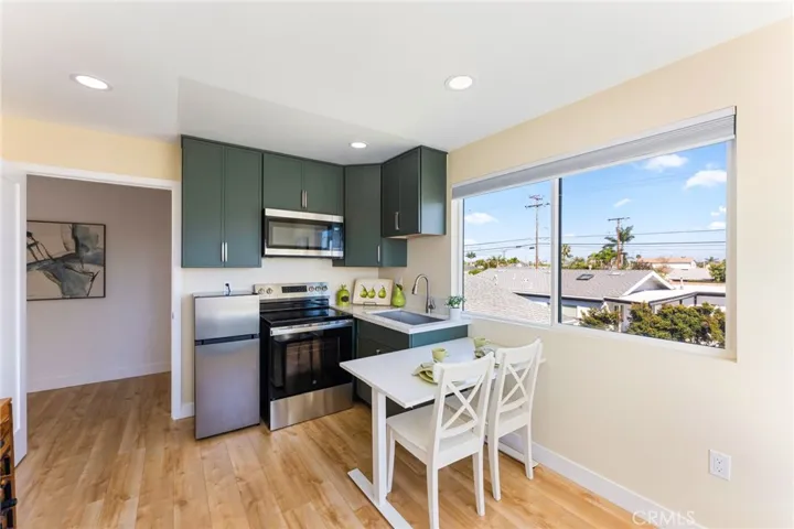 Dining Area and Kitchenette