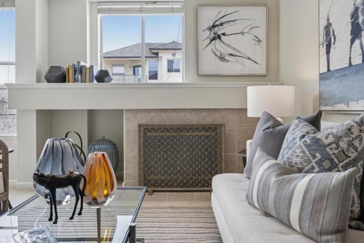 100 Baltic Circle 128, Redwood City, California 94065