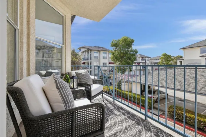 100 Baltic Circle 128, Redwood City, California 94065