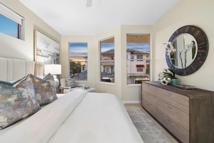 100 Baltic Circle 128, Redwood City, California 94065