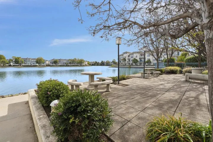 100 Baltic Circle 128, Redwood City, California 94065