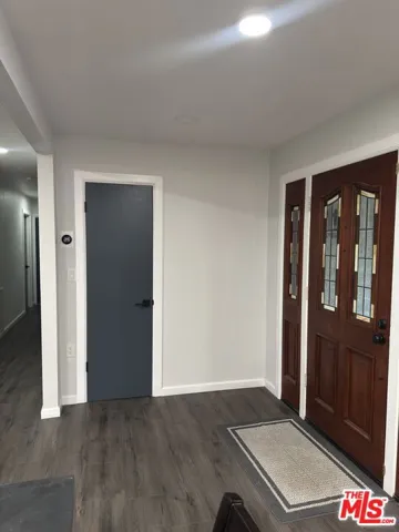 Foyer/Entrance